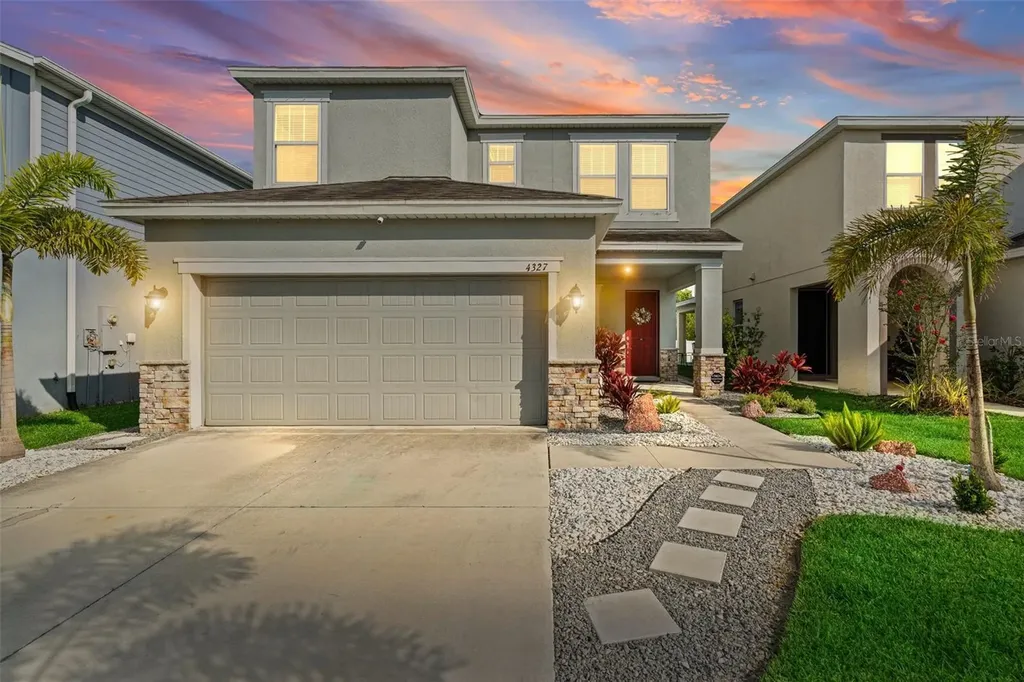 4327 Reisswood Loop Palmetto FL 34221
