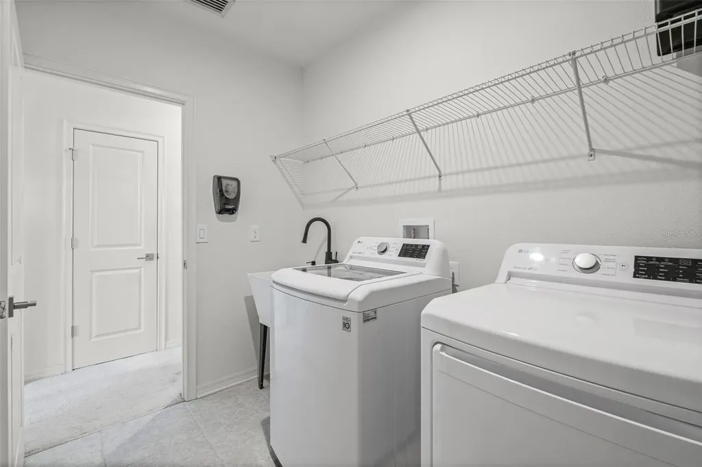 4327 Reisswood Loop Palmetto FL 34221