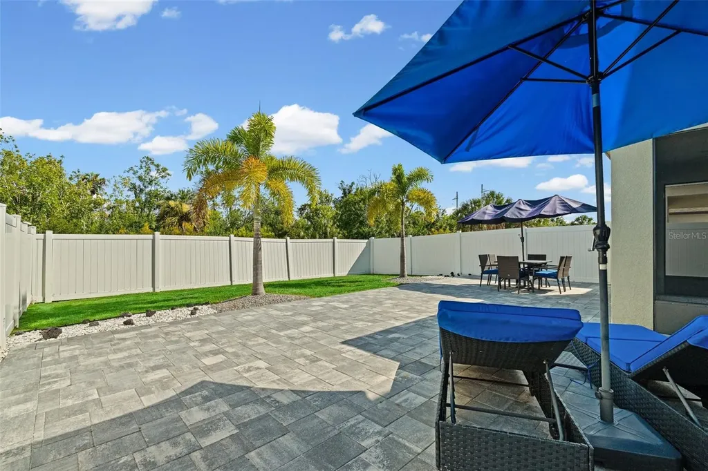 4327 Reisswood Loop Palmetto FL 34221