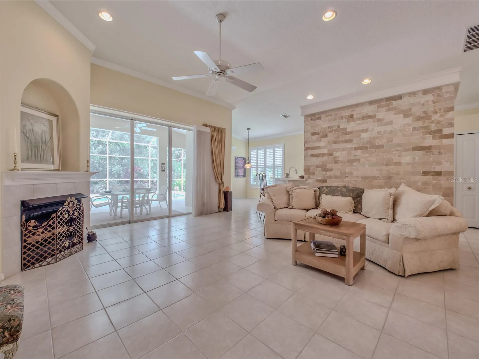 8310 Whispering Woods Court Bradenton FL 34202