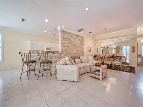 8310 Whispering Woods Court Bradenton FL 34202