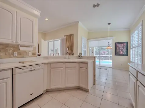 8310 Whispering Woods Court Bradenton FL 34202
