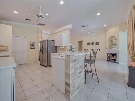 8310 Whispering Woods Court Bradenton FL 34202
