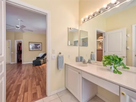 8310 Whispering Woods Court Bradenton FL 34202