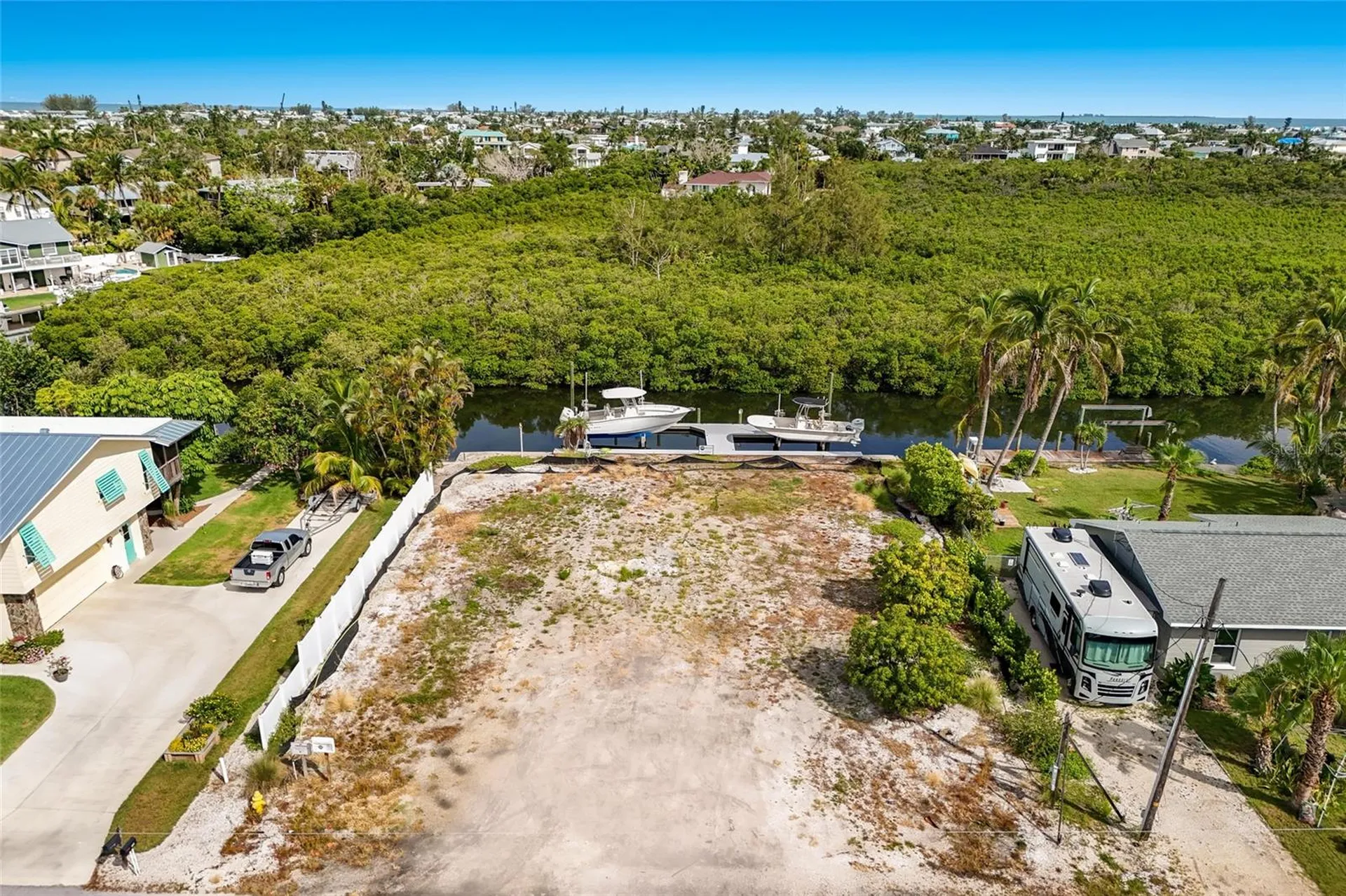 508 77th Street Bradenton Beach FL 34217