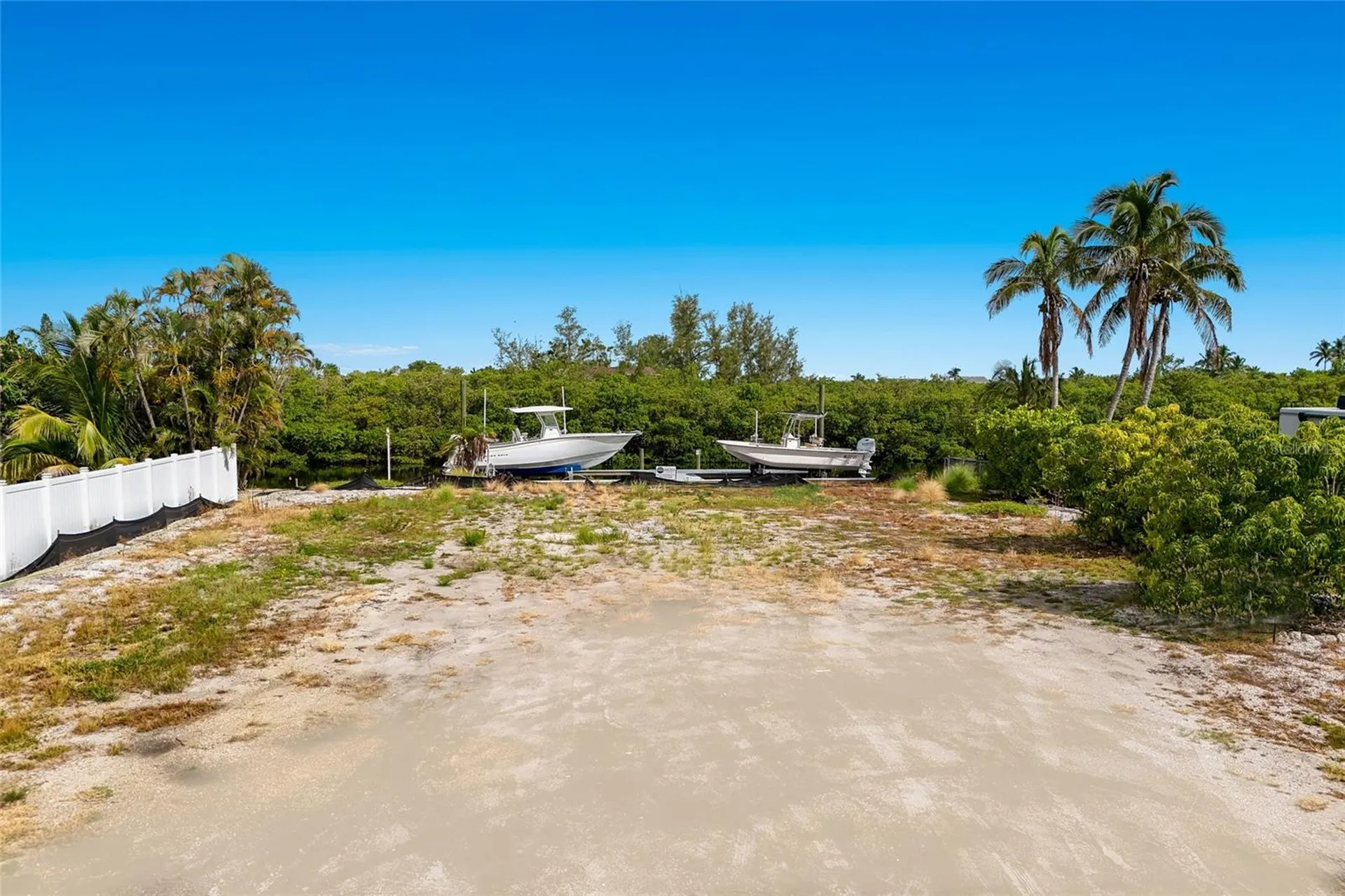 508 77th Street Bradenton Beach FL 34217