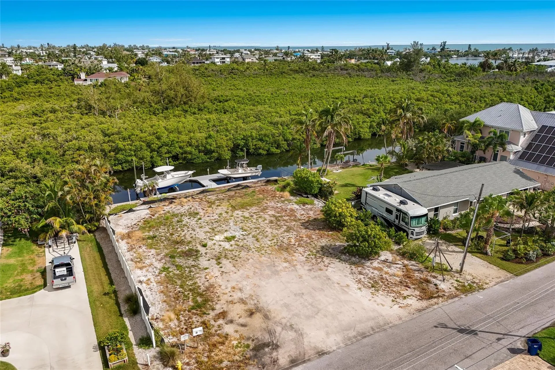 508 77th Street Bradenton Beach FL 34217