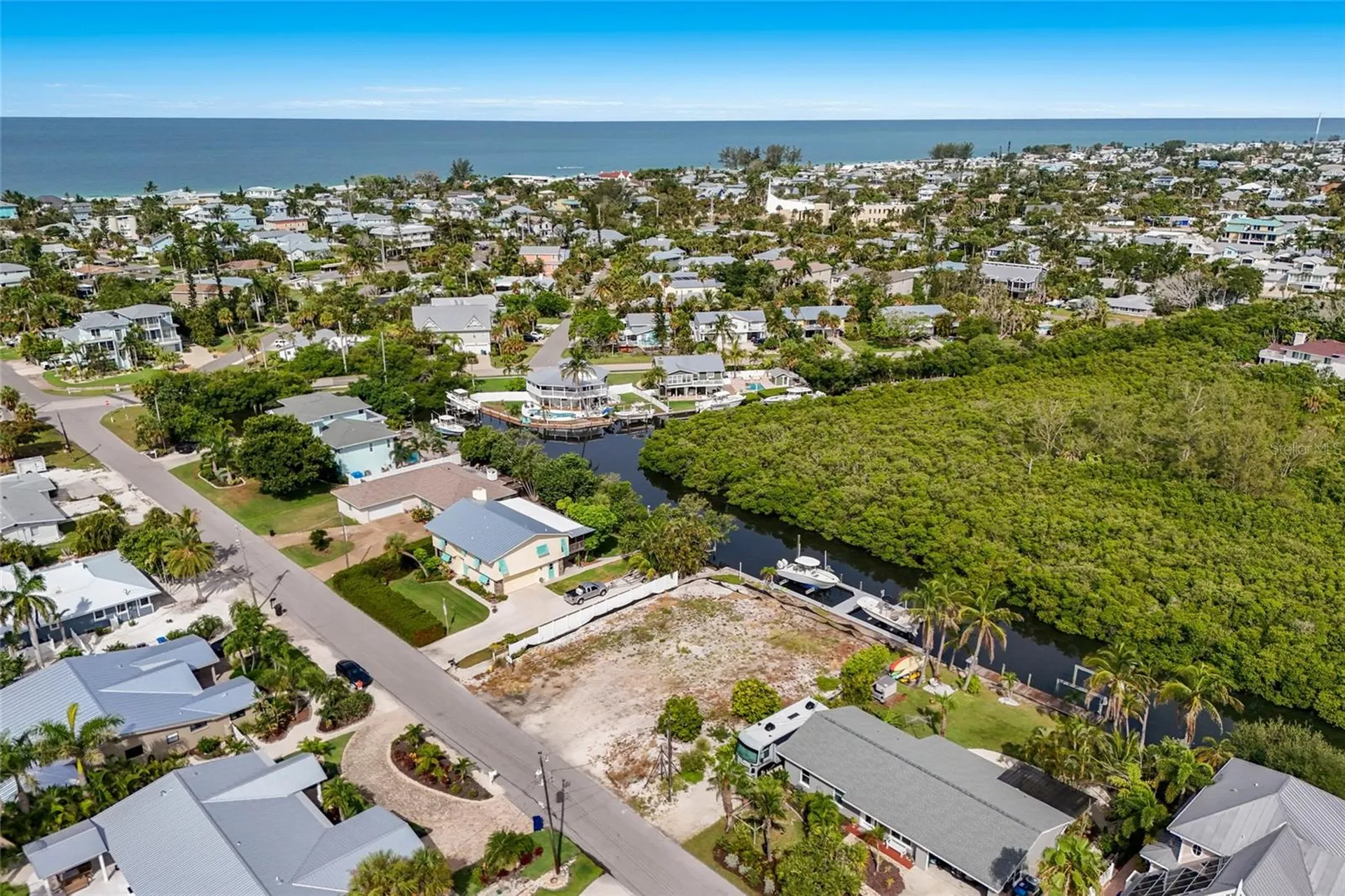 508 77th Street Bradenton Beach FL 34217