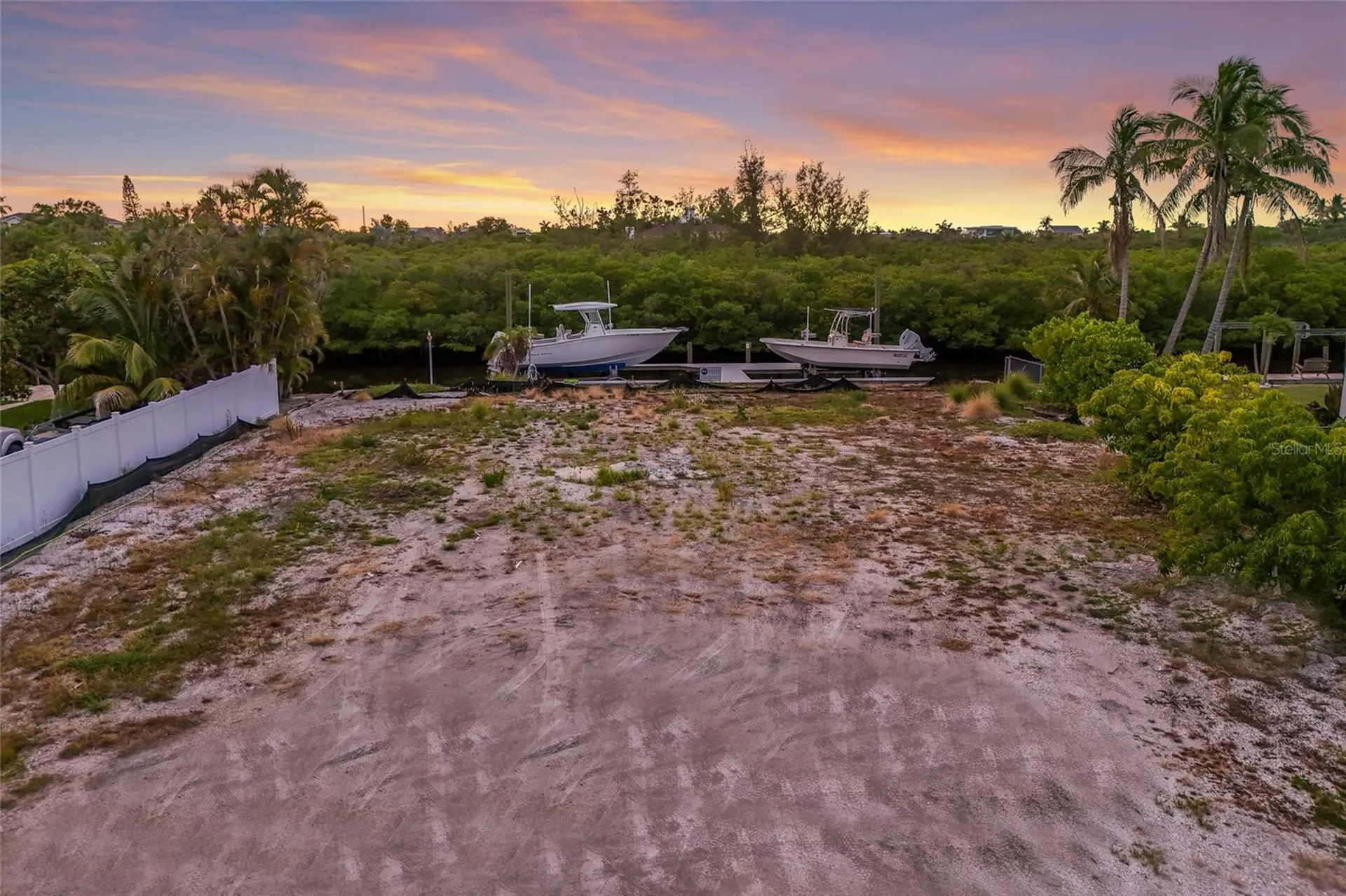 508 77th Street Bradenton Beach FL 34217