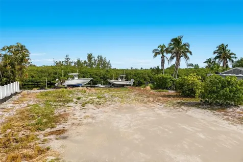 508 77th Street Bradenton Beach FL 34217