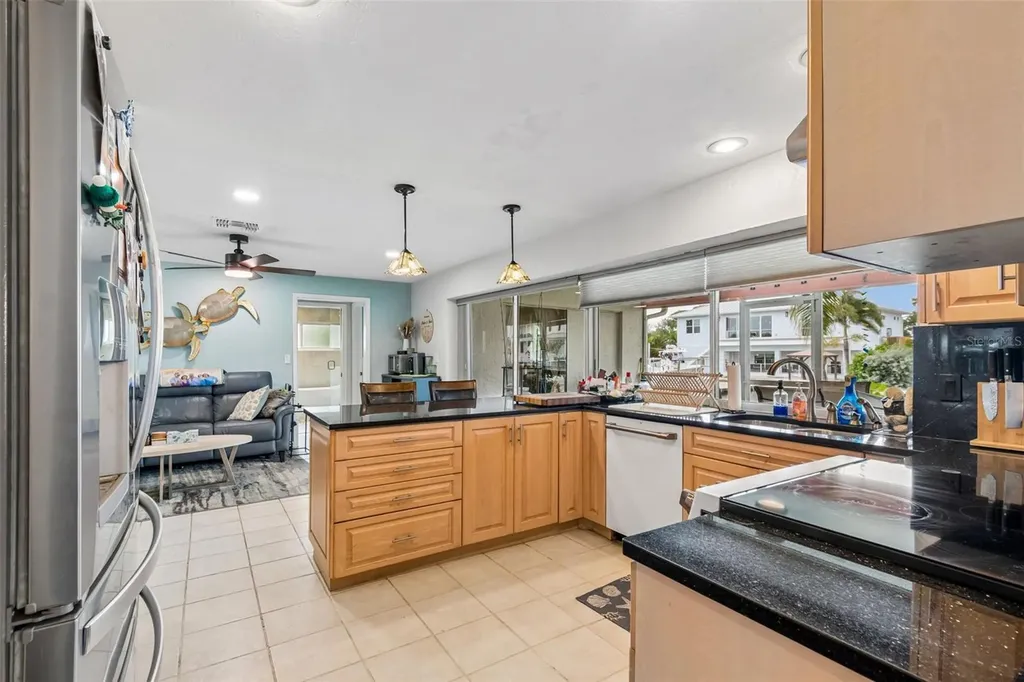 1473 50th Avenue NE St Petersburg FL 33703