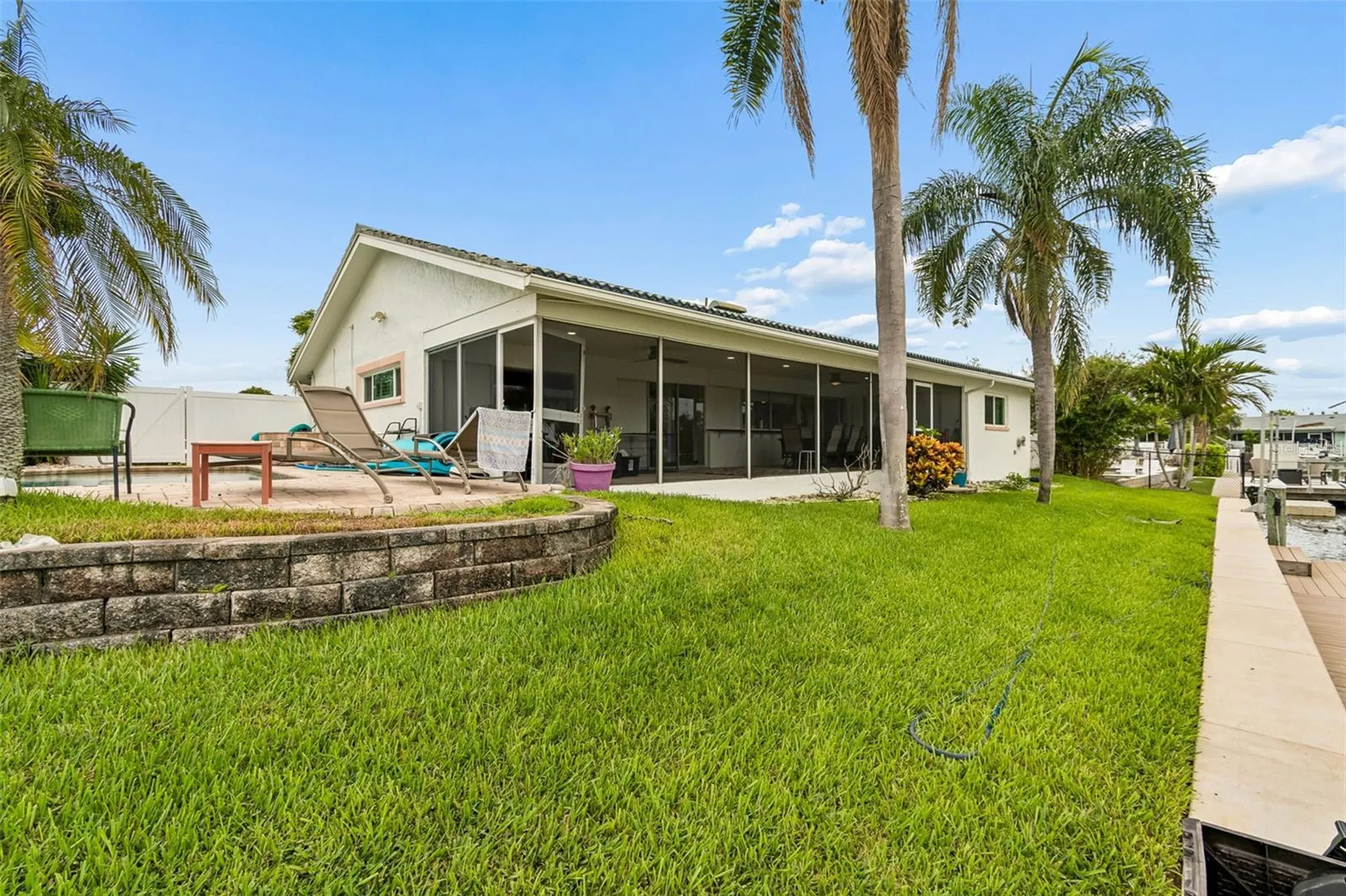 1473 50th Avenue NE St Petersburg FL 33703