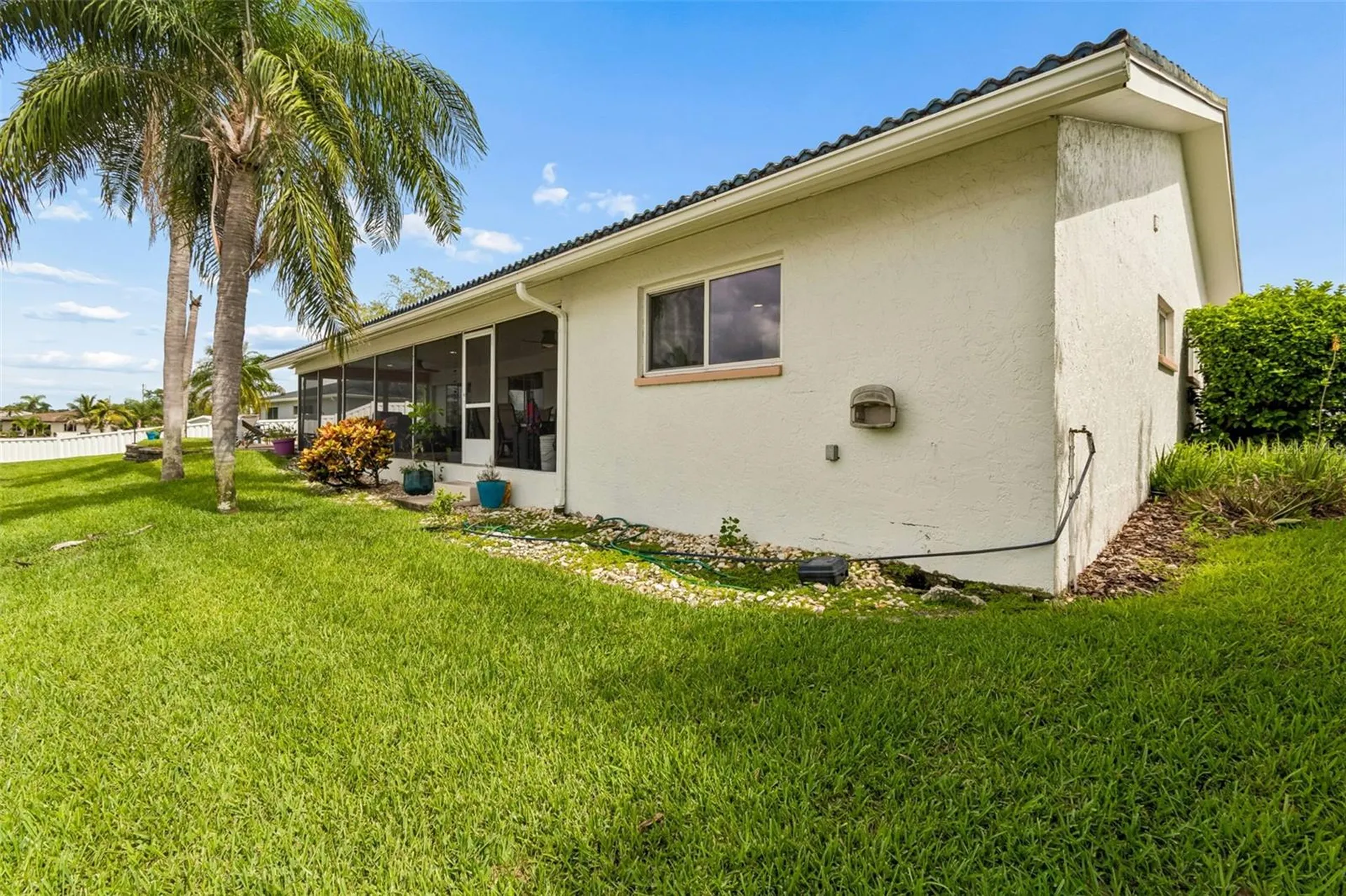 1473 50th Avenue NE St Petersburg FL 33703