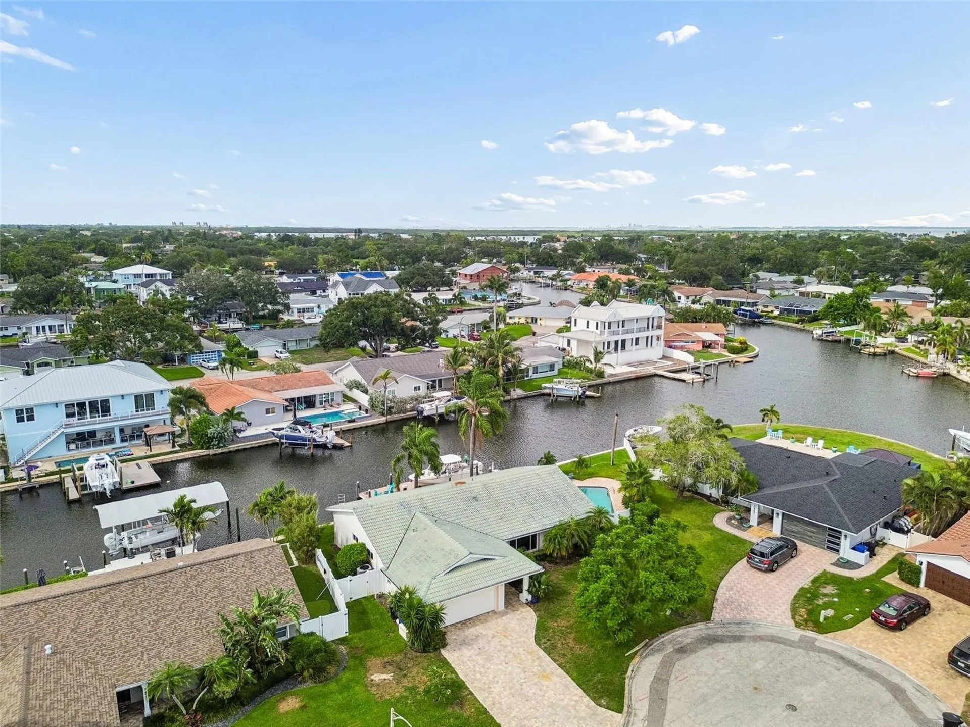 1473 50th Avenue NE St Petersburg FL 33703