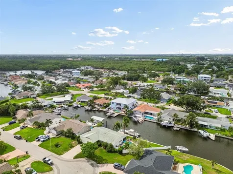 1473 50th Avenue NE St Petersburg FL 33703