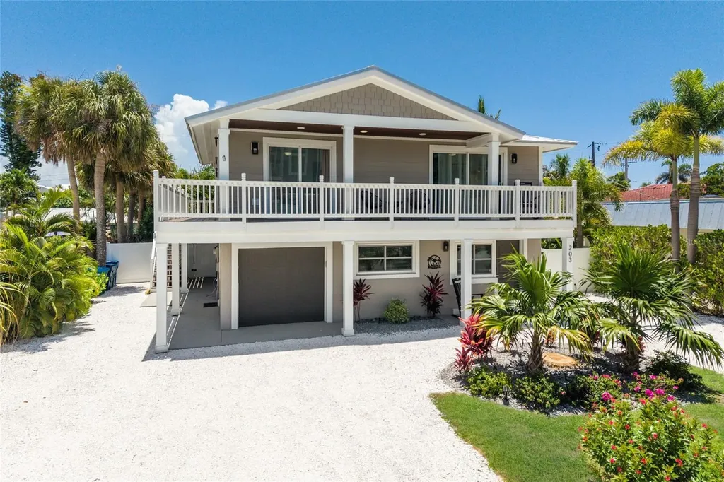 203 72nd Street Holmes Beach FL 34217