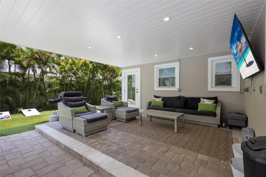 203 72nd Street Holmes Beach FL 34217