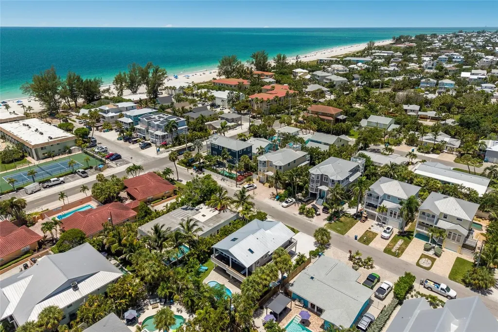 203 72nd Street Holmes Beach FL 34217