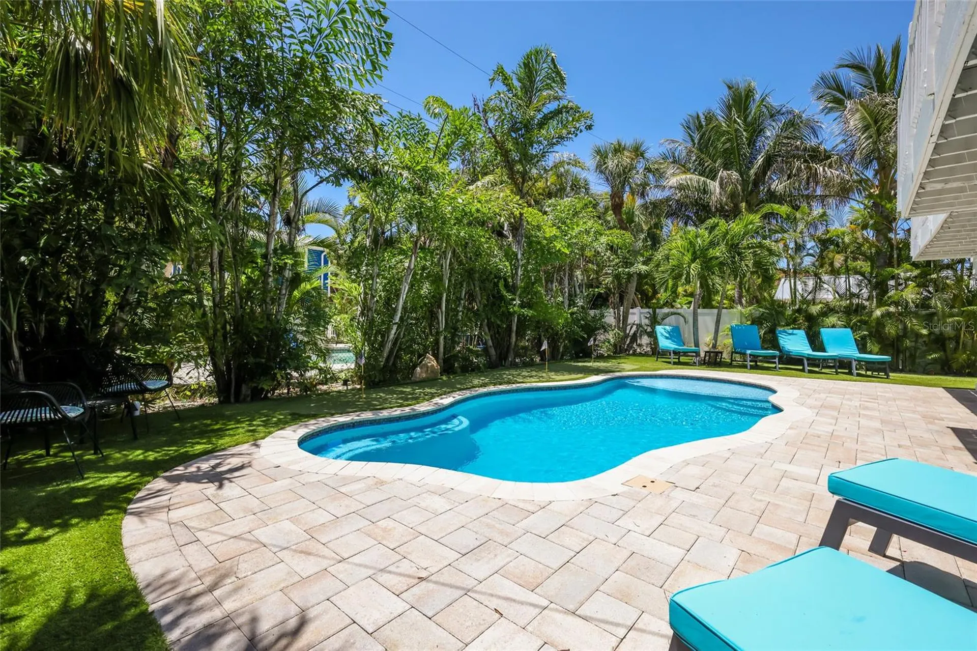 203 72nd Street Holmes Beach FL 34217