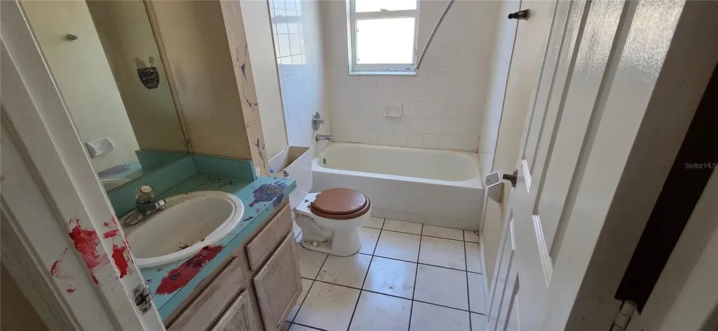 2115 Intervista Lane Valrico FL 33594