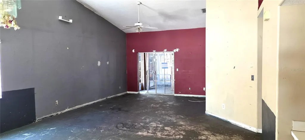 2115 Intervista Lane Valrico FL 33594