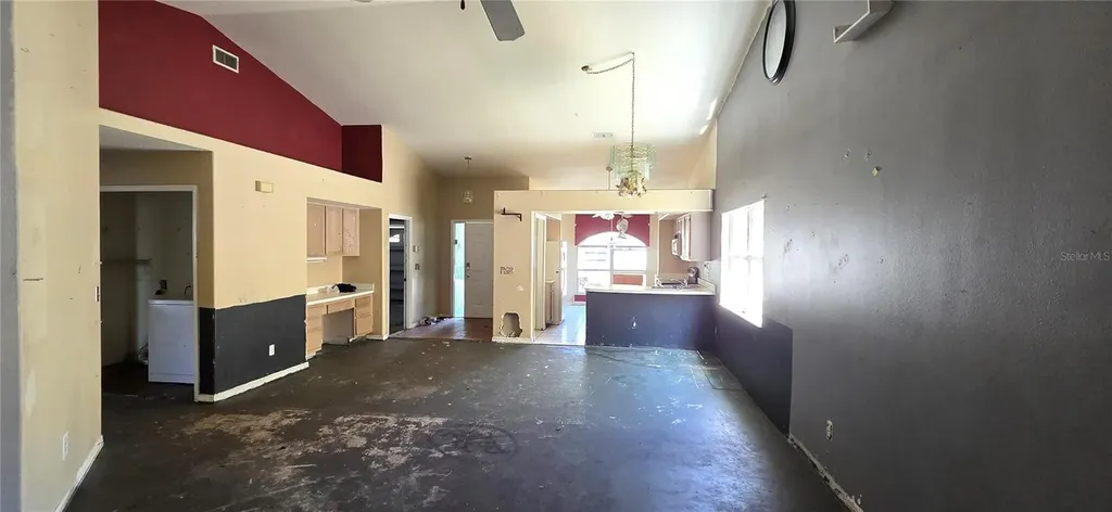 2115 Intervista Lane Valrico FL 33594