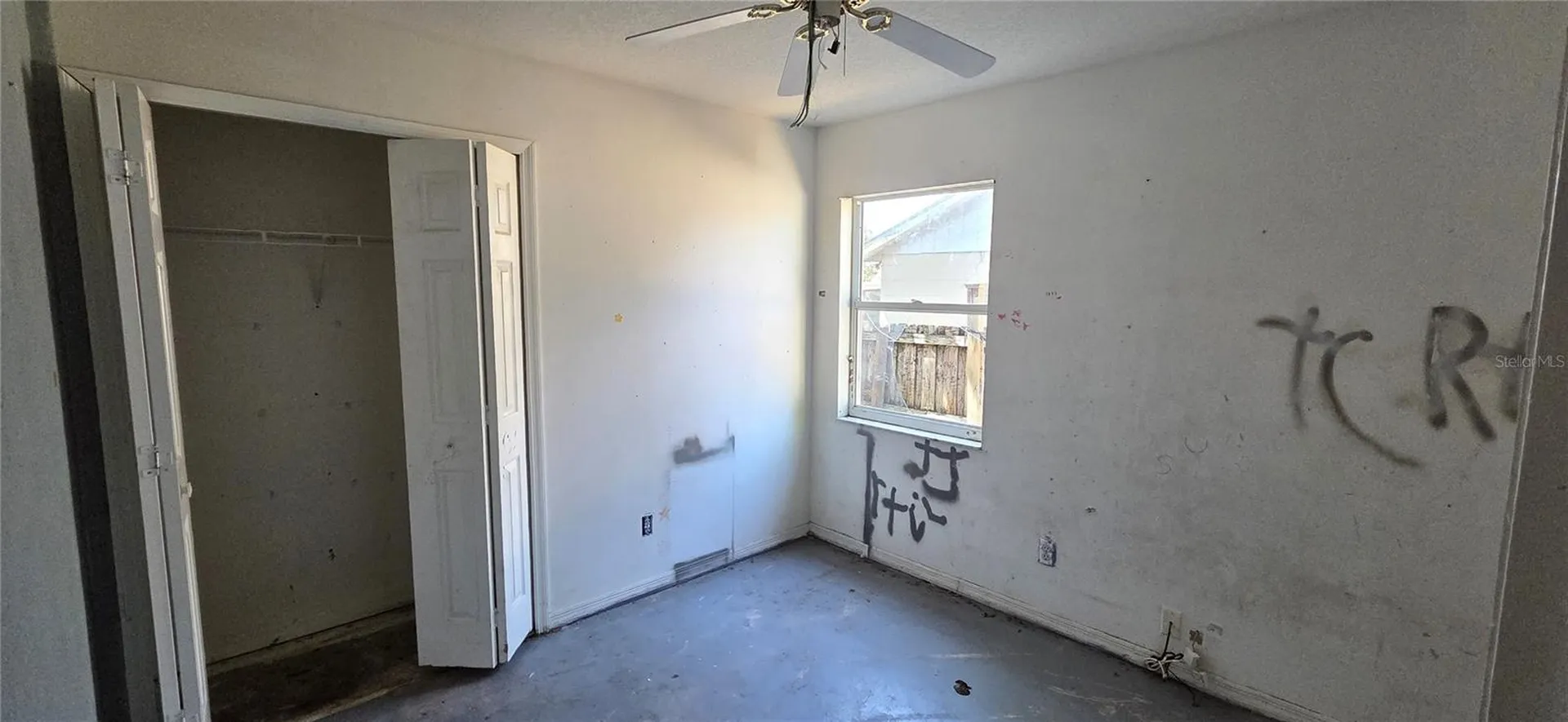 2115 Intervista Lane Valrico FL 33594