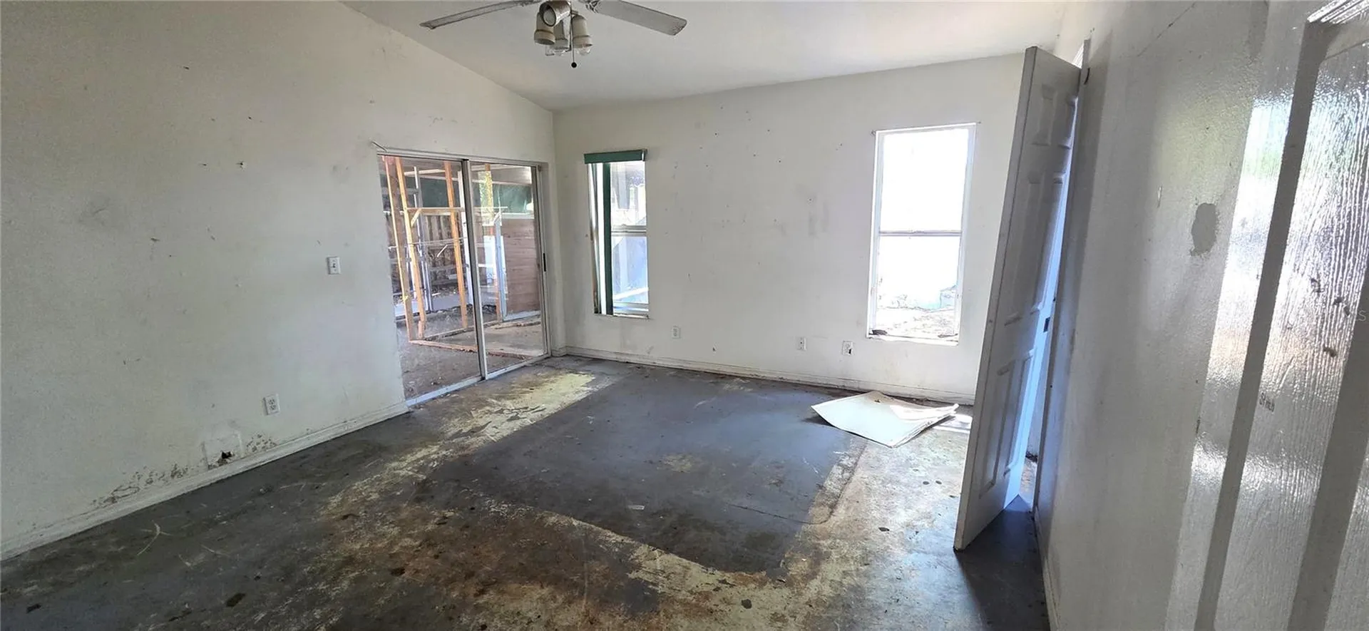 2115 Intervista Lane Valrico FL 33594