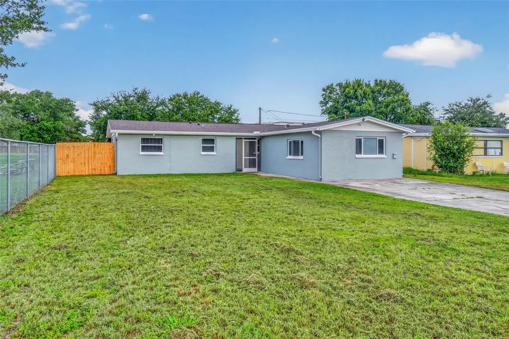 8700 58th Lane N Pinellas Park FL 33782