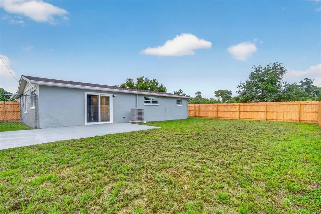 8700 58th Lane N Pinellas Park FL 33782