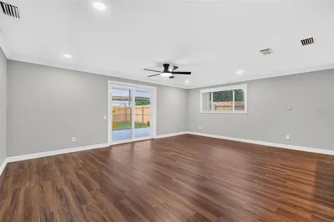 8700 58th Lane N Pinellas Park FL 33782