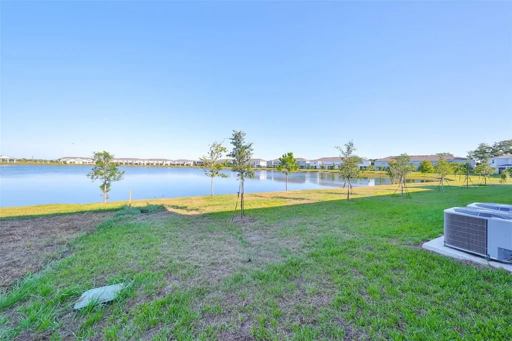 379 Mangrove Shade Circle Apollo Beach FL 33572
