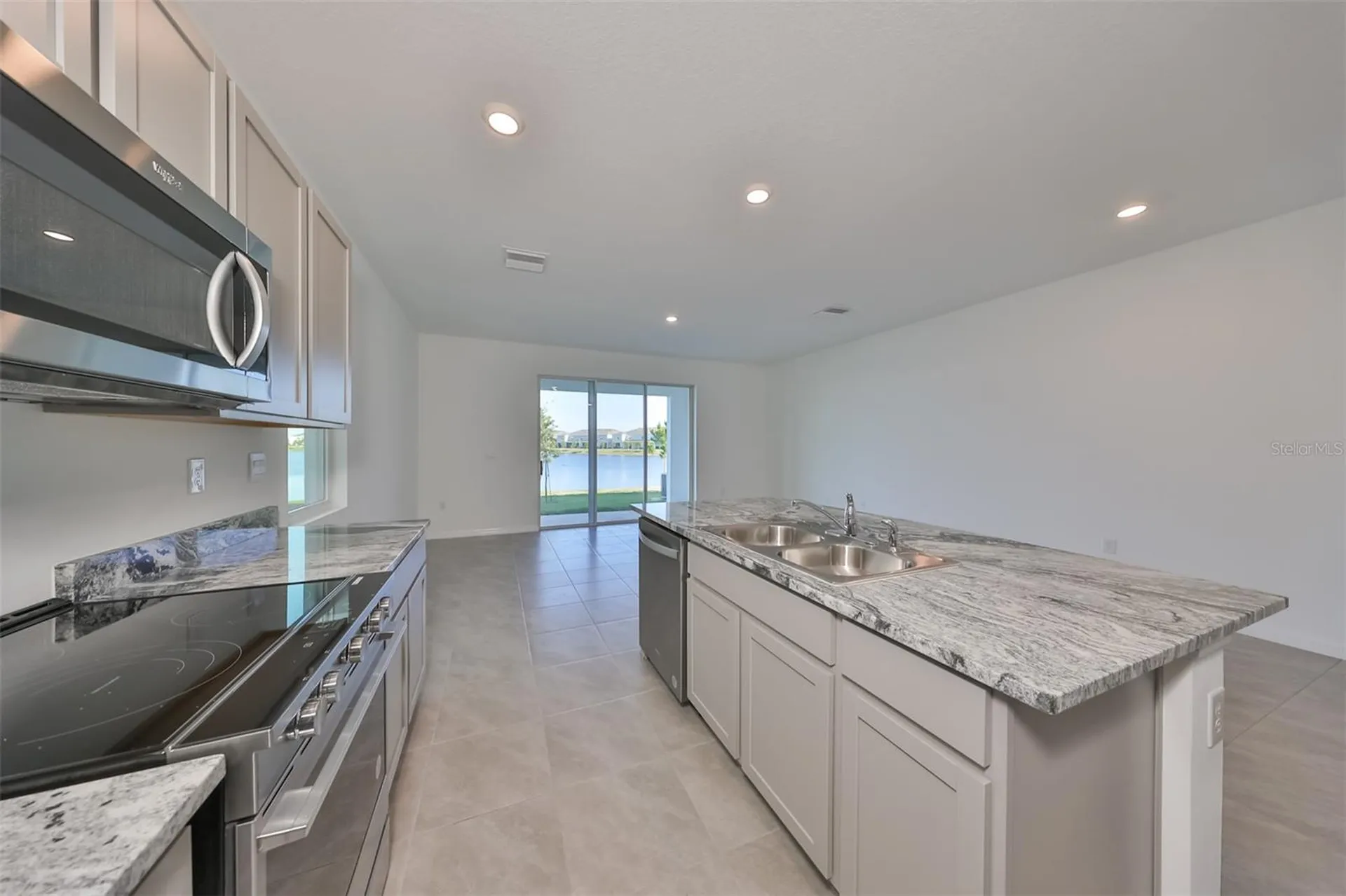 379 Mangrove Shade Circle Apollo Beach FL 33572