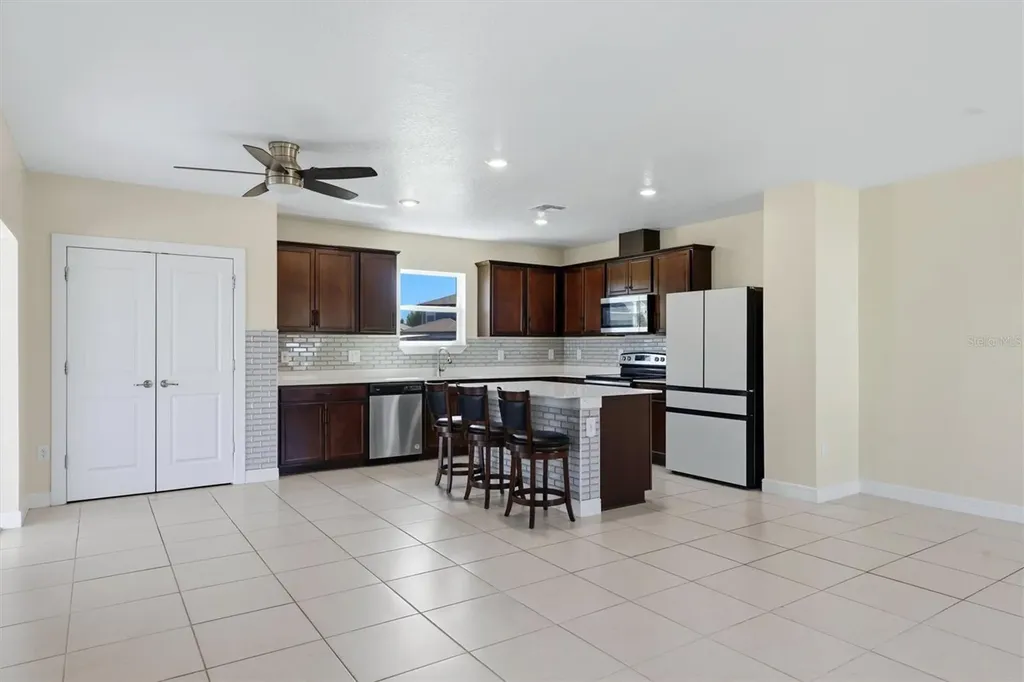 9108 Royal River Circle Parrish FL 34219