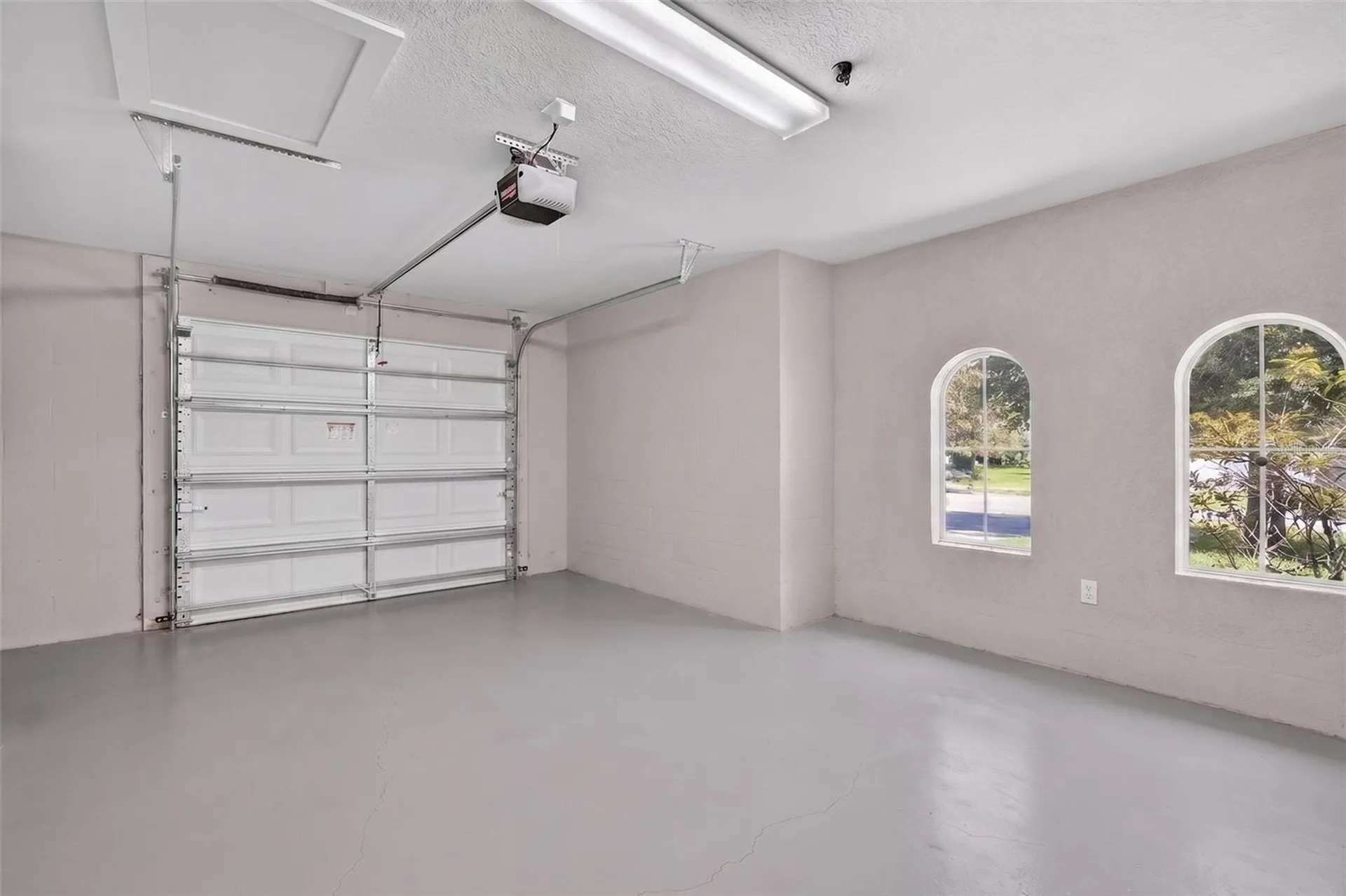 12470 Huntington Woods Avenue Spring Hill FL 34609