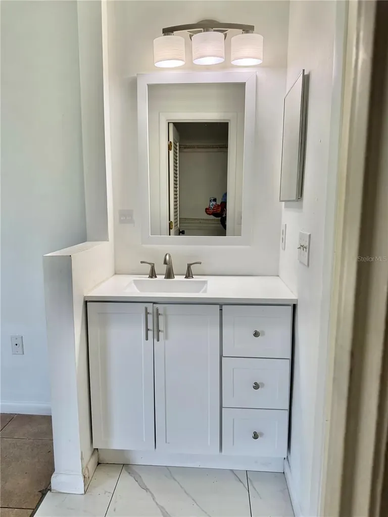 3036 S Semoran Boulevard Orlando FL 32822