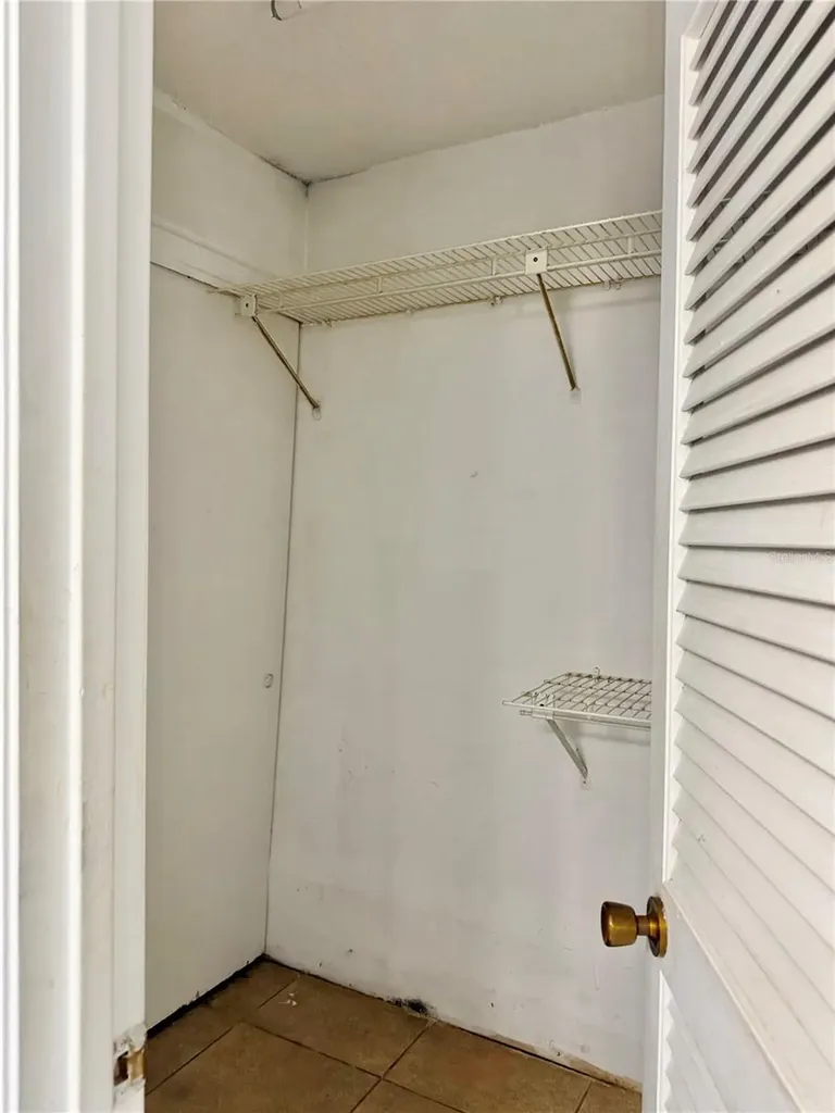 3036 S Semoran Boulevard Orlando FL 32822
