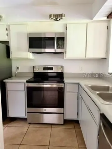3036 S Semoran Boulevard Orlando FL 32822