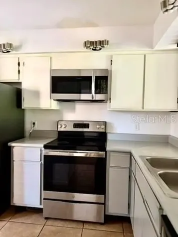 3036 S Semoran Boulevard Orlando FL 32822