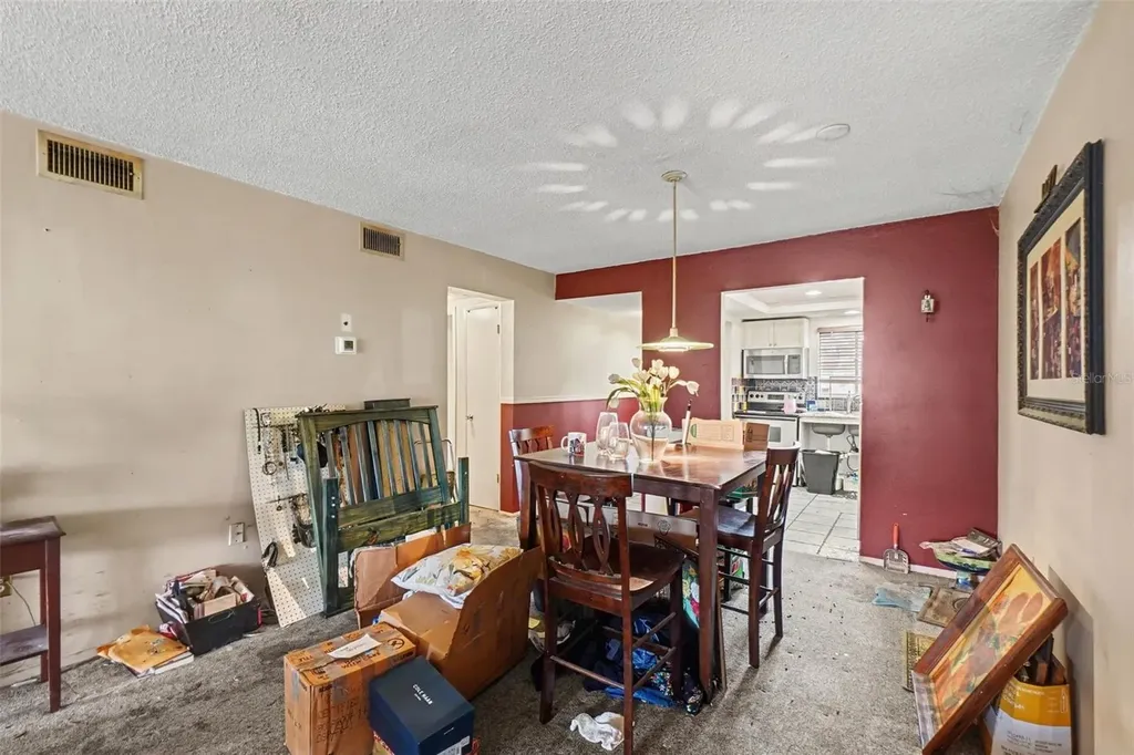 4009 Lake Bayshore Drive Bradenton FL 34205