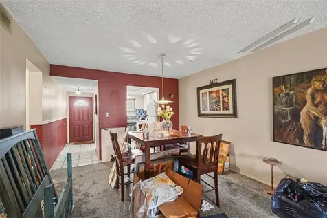 4009 Lake Bayshore Drive Bradenton FL 34205
