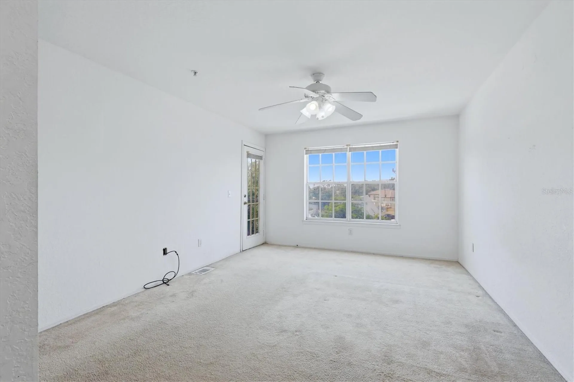 850 S Tamiami Trail Sarasota FL 34236