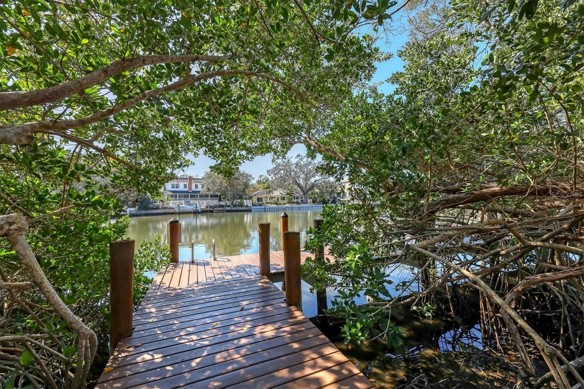 850 S Tamiami Trail Sarasota FL 34236
