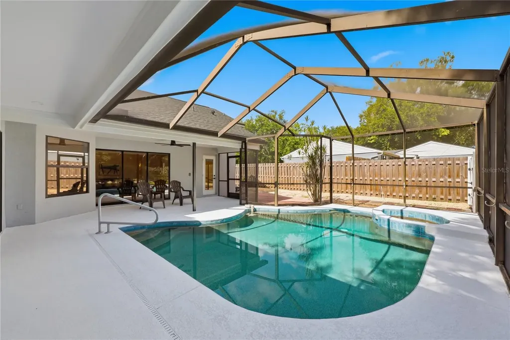3040 Windridge Oaks Drive Palm Harbor FL 34684