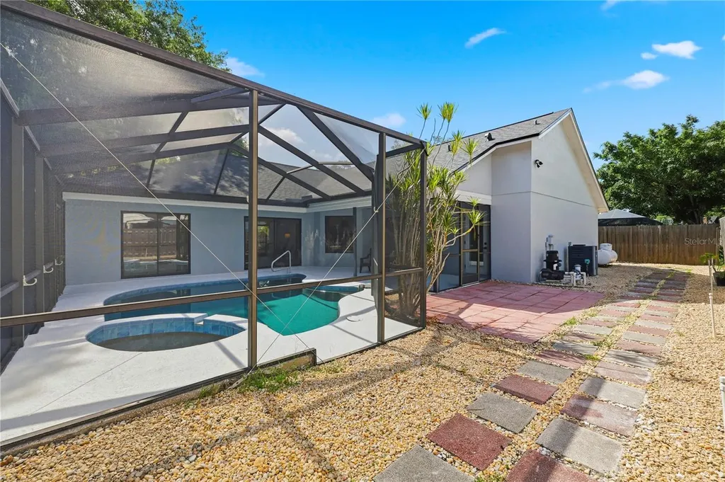 3040 Windridge Oaks Drive Palm Harbor FL 34684