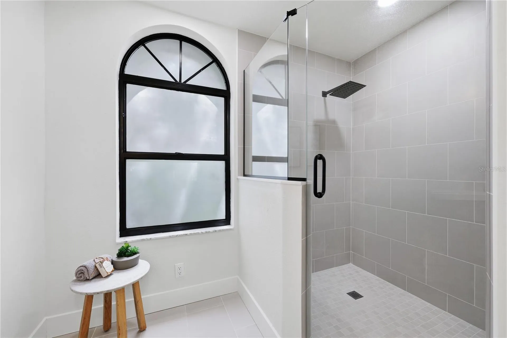 3040 Windridge Oaks Drive Palm Harbor FL 34684