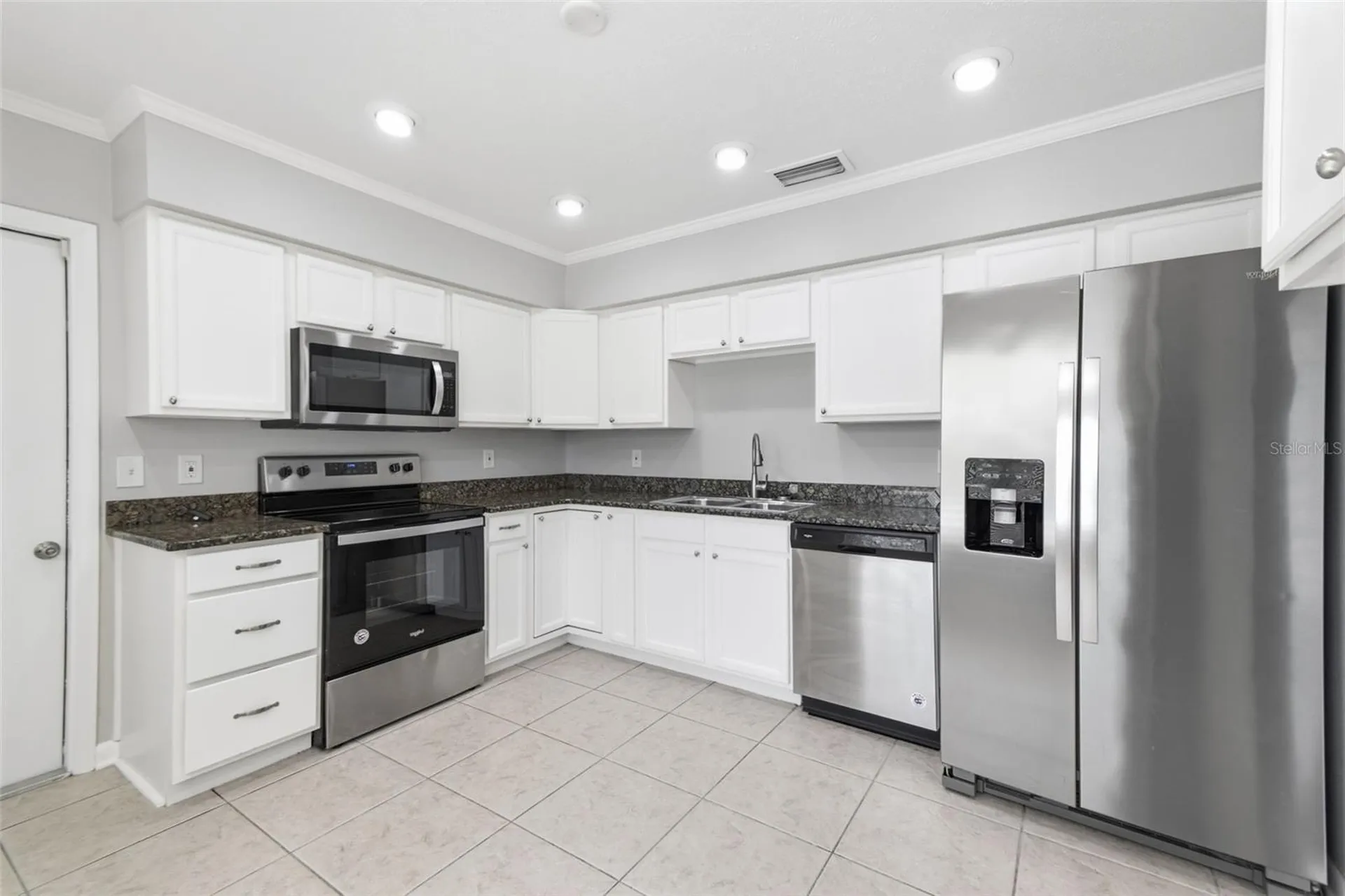1200 Lake Valrico Lane Valrico FL 33594
