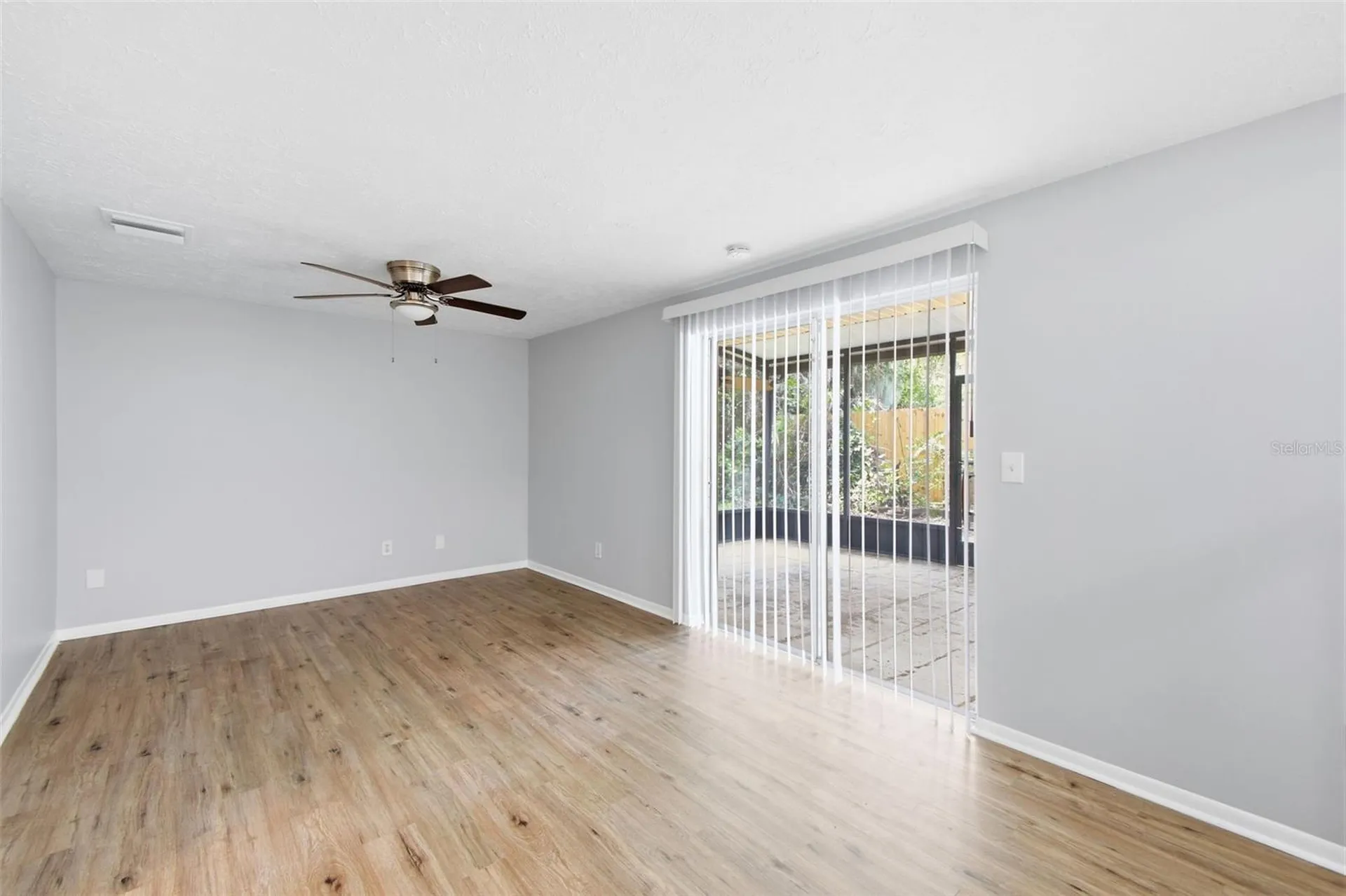 1200 Lake Valrico Lane Valrico FL 33594