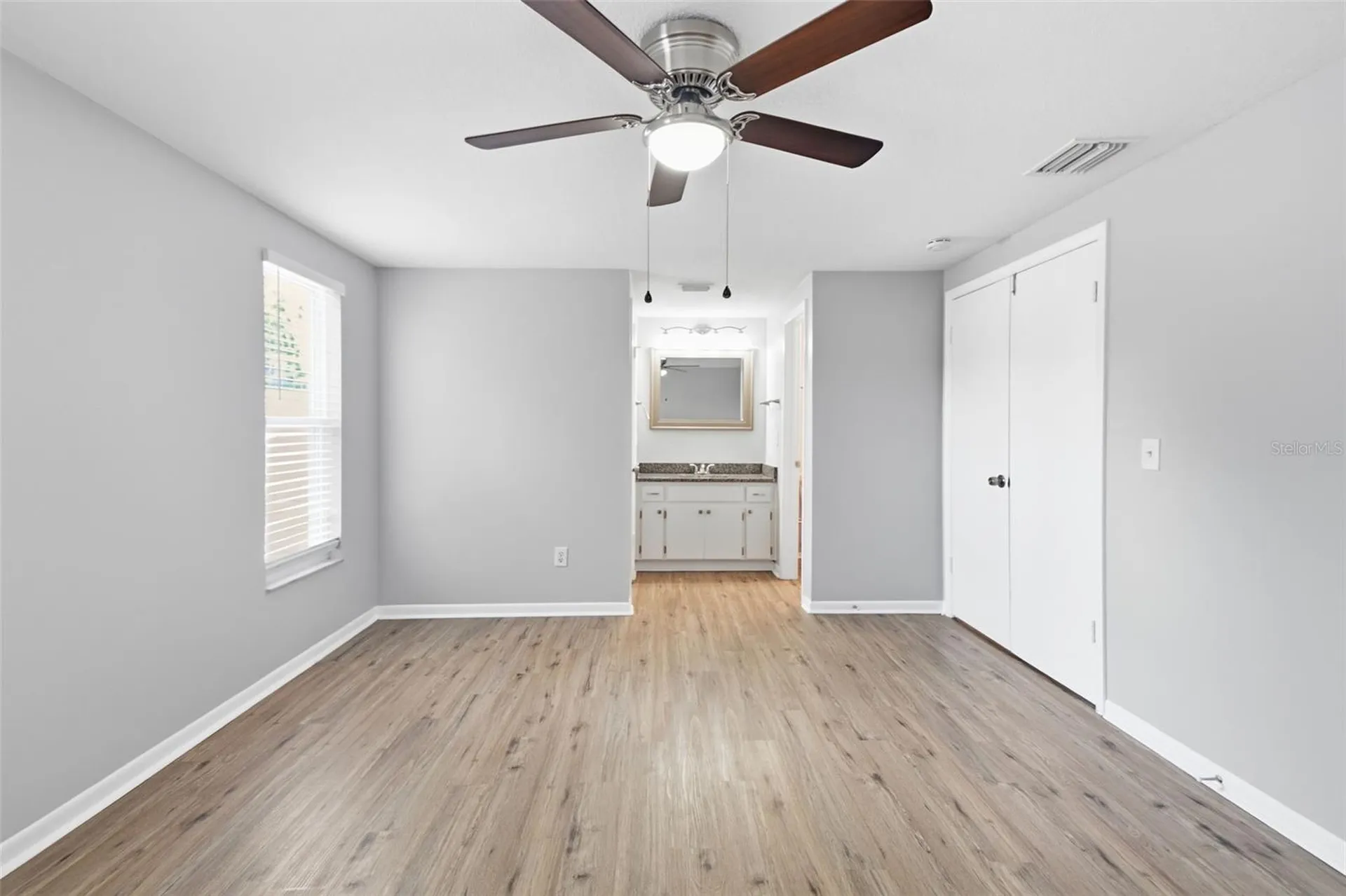 1200 Lake Valrico Lane Valrico FL 33594