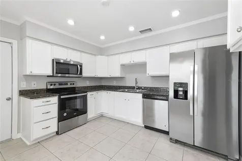 1200 Lake Valrico Lane Valrico FL 33594